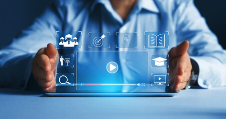 七年级英语上册课本单词含26个大写字母的单词表