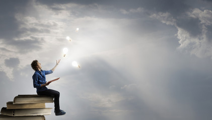 《桂林山水》的作者是谁啊？